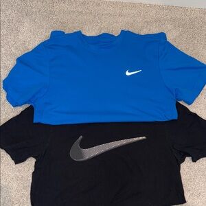 Nike shirt bundle - men’s small